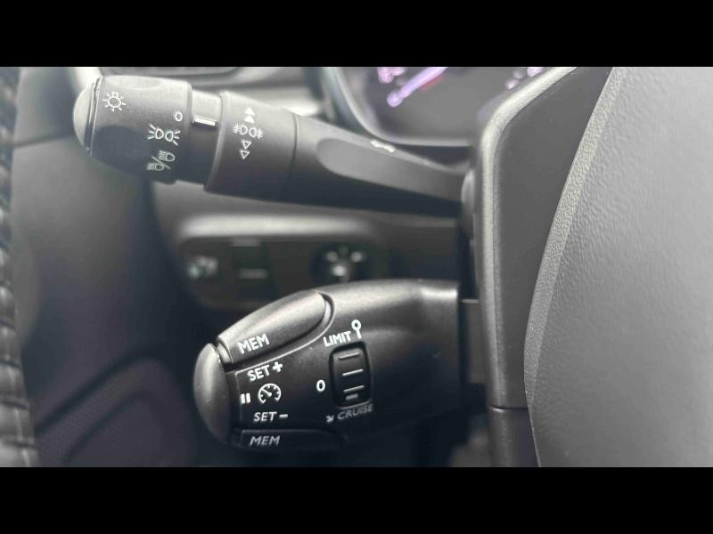 Occasion CITROEN C3 1.2 PureTech 110ch S&S Feel Pack 120-121g 2022 Gris Platinium (M) - Blanc Opale 11590 € à Metz