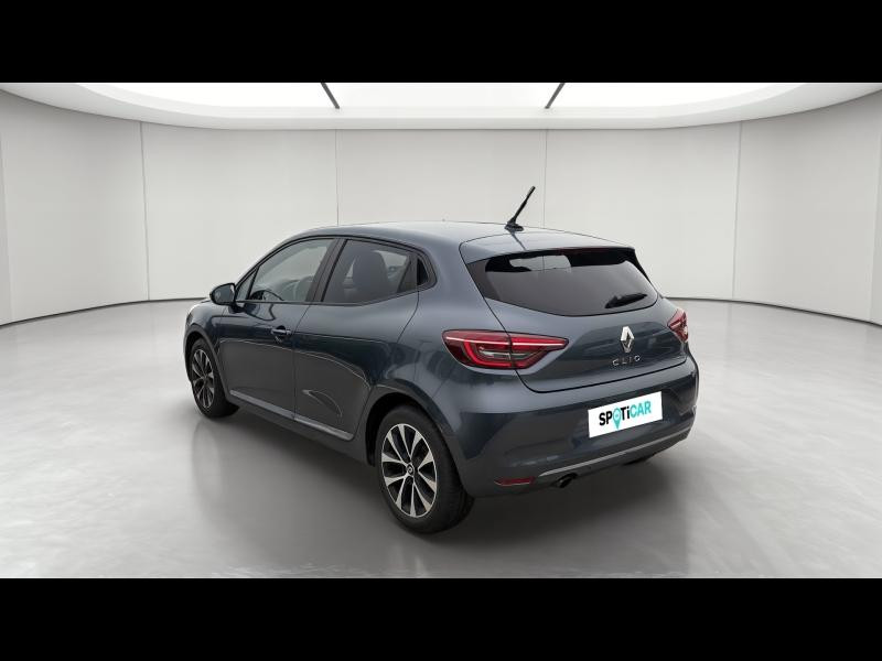 Used RENAULT Clio 1.0 TCe 100ch Zen 2020 Blanc € 13940 in Metz