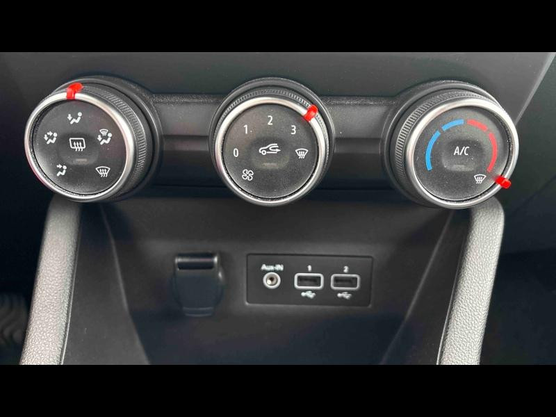 Used RENAULT Clio 1.0 TCe 100ch Zen 2020 Blanc € 13940 in Metz