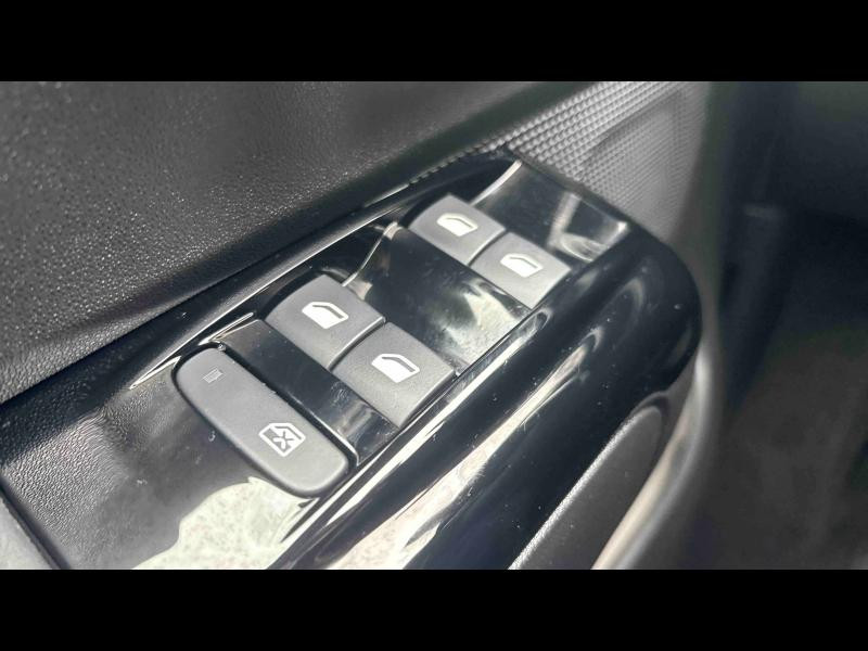 Occasion CITROEN C3 1.2 PureTech 110ch S&S Feel Pack 120-121g 2022 Gris Platinium (M) - Blanc Opale 11590 € à Metz