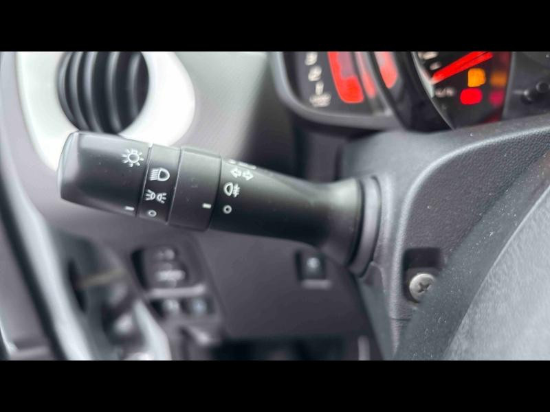 Occasion CITROEN C1 VTi 72 S&S Millenium 5p  E6.d 2022 Gris Gallium (M) 10690 € à Metz