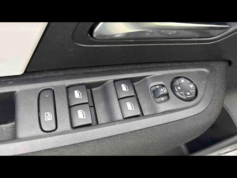 Used CITROEN C4 BlueHDi 110ch S&S Live Pack Business 2021 Blanc Banquise (O) € 15790 in Metz