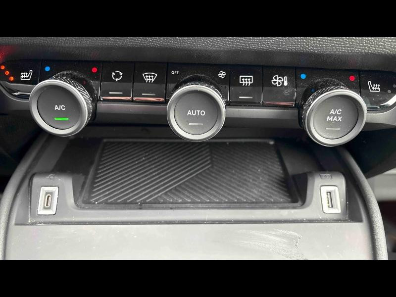 Used CITROEN C4 Moteur électrique 136ch (100 kW) Shine Automatique 2022 Bleu Iceland (N) € 17840 in Metz