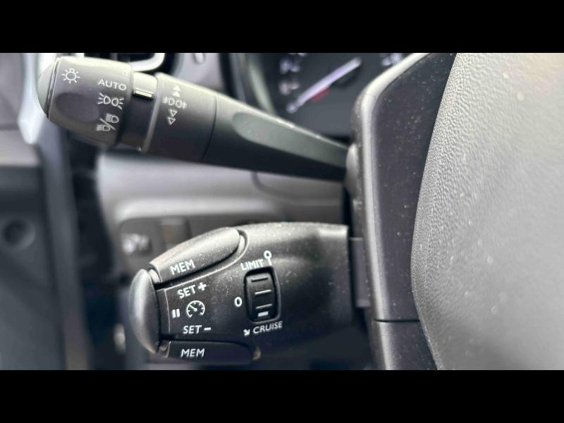 Used CITROEN C3 1.2 PureTech 83ch S&S Shine 2020 Gris Platinium (M) - Noir Onyx € 11840 in Metz