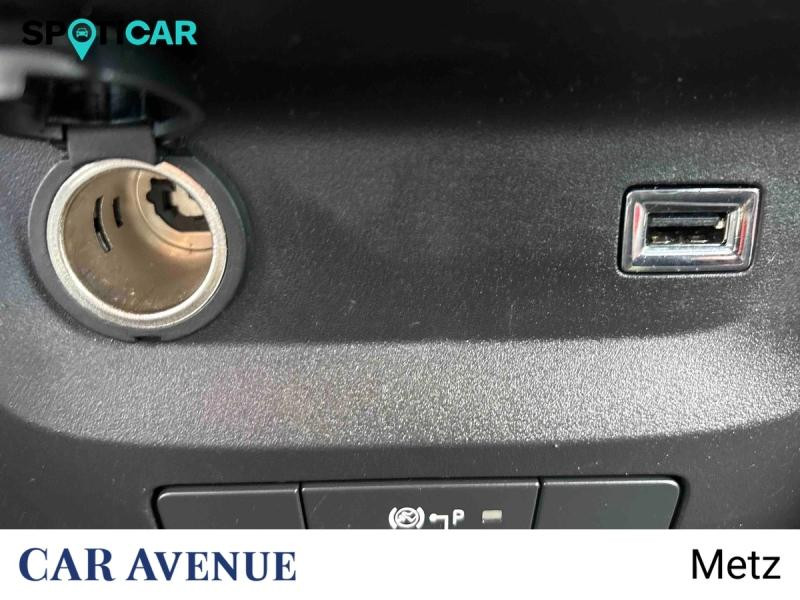 Used CITROEN C3 1.2 PureTech 110ch S&S Shine EAT6 2022 Blanc Banquise (O) € 14090 in Metz