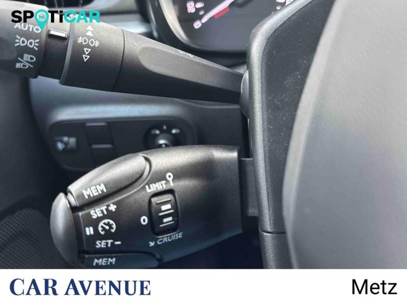 Used CITROEN C3 1.2 PureTech 110ch S&S Shine EAT6 2022 Blanc Banquise (O) € 14490 in Metz