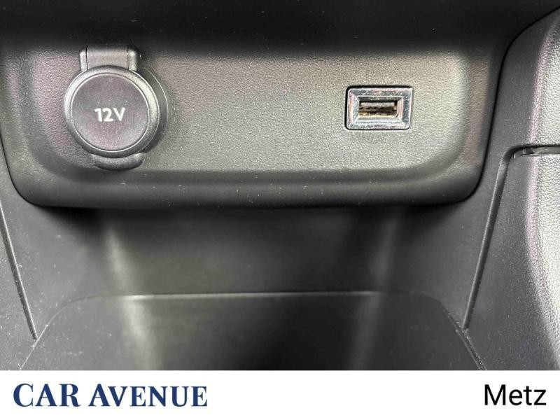 Used CITROEN C3 1.2 PureTech 83ch S&S C-Series 2020 Blanc Banquise (O) € 11490 in Metz