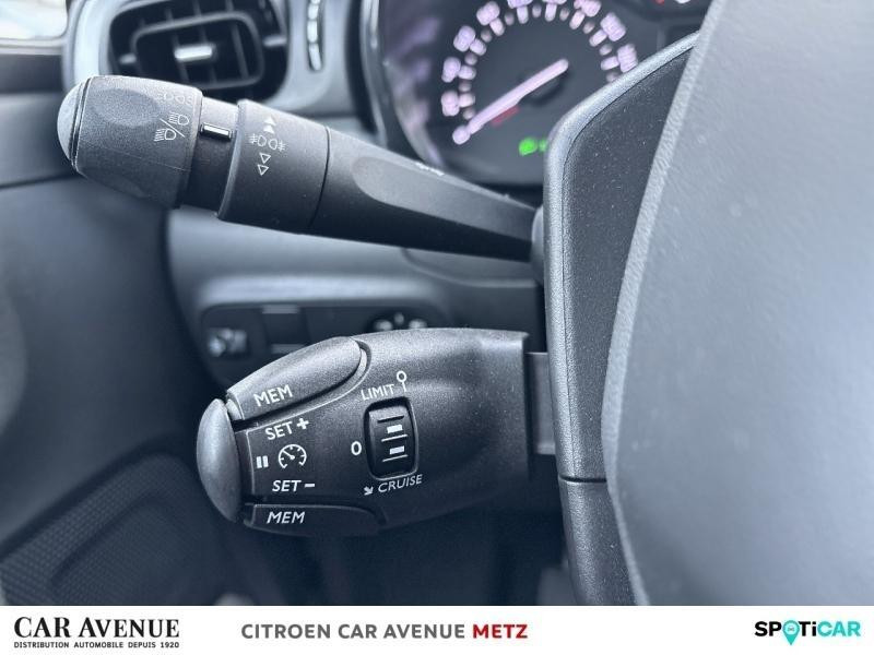 Used CITROEN C3 1.2 PureTech 83ch S&S Feel Pack 2022 Blanc Banquise (O) € 10990 in Metz