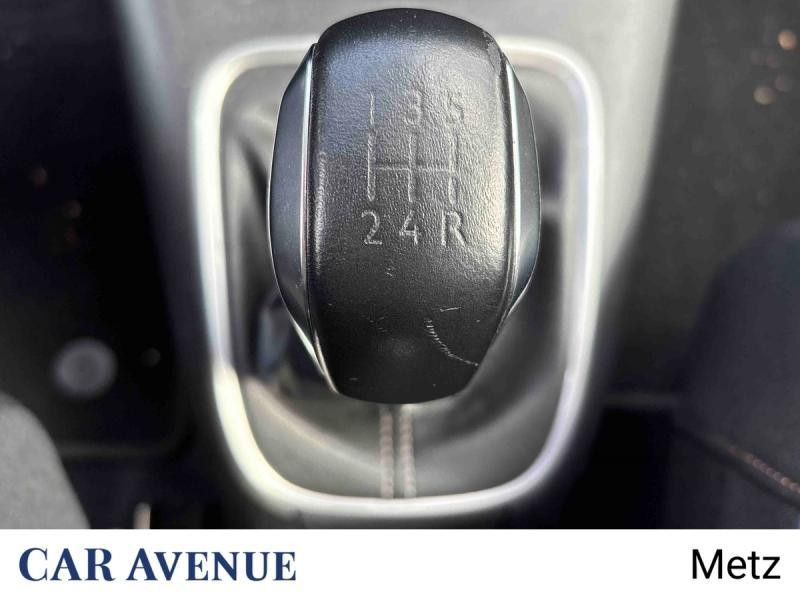 Used CITROEN C3 1.2 PureTech 83ch S&S Shine 2020 Blanc Banquise (O) € 11490 in Metz