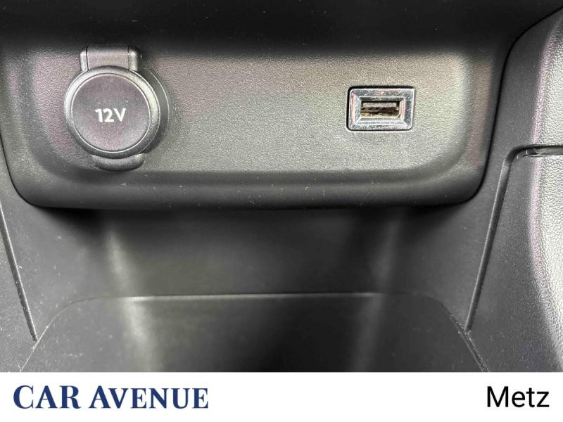 Used CITROEN C3 1.2 PureTech 83ch S&S C-Series 2020 Blanc Banquise (O) € 10890 in Metz