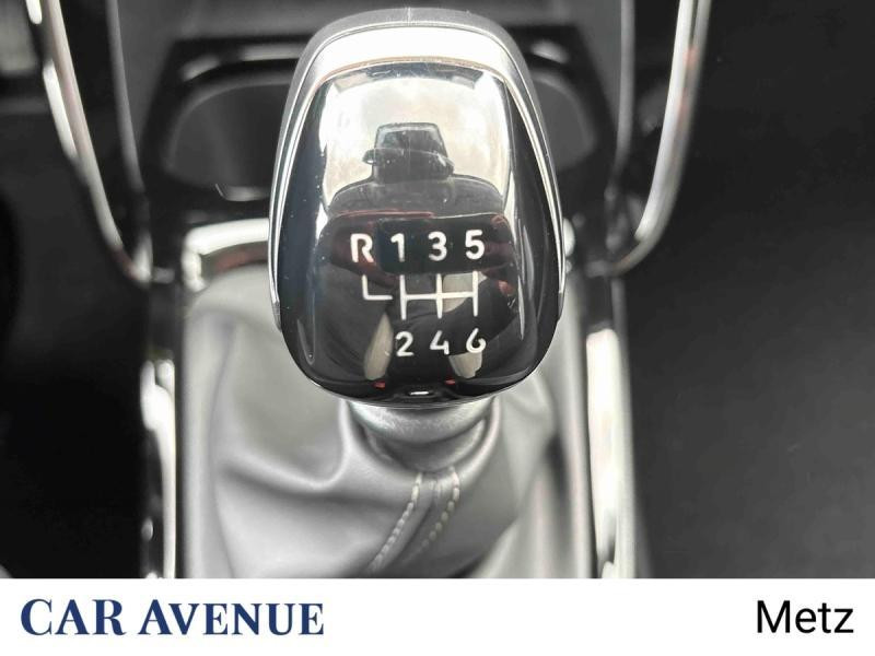 Used CITROEN C3 1.2 Turbo 100ch MAX 2024 Bright Blue (M) -  Toit Noir Perla Nera € 17790 in Metz