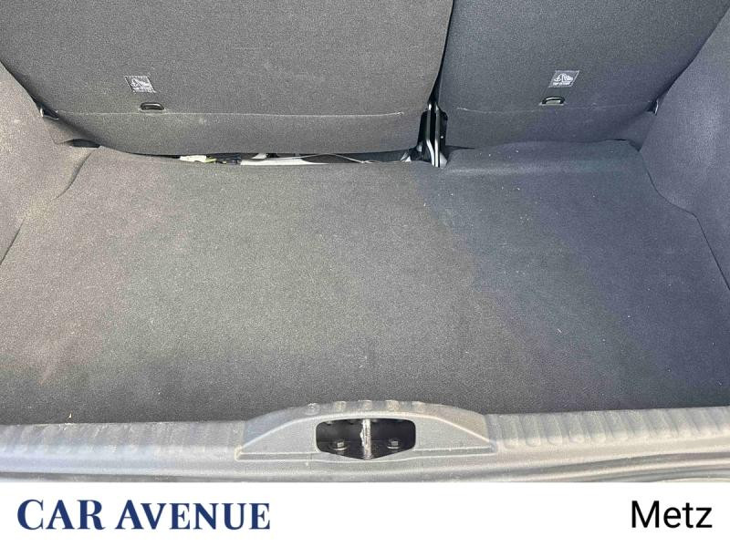 Used CITROEN C3 1.2 PureTech 83ch S&S Shine 2020 Blanc banquise € 11740 in Metz