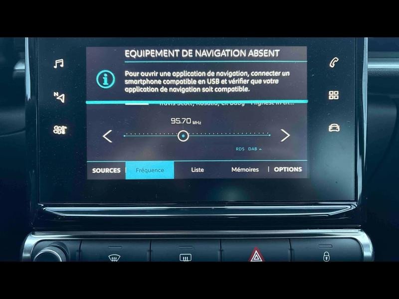 Used CITROEN C3 1.2 PureTech 83ch S&S Feel Pack 2021 Blanc Banquise (O) - Noir Onyx € 9190 in Metz