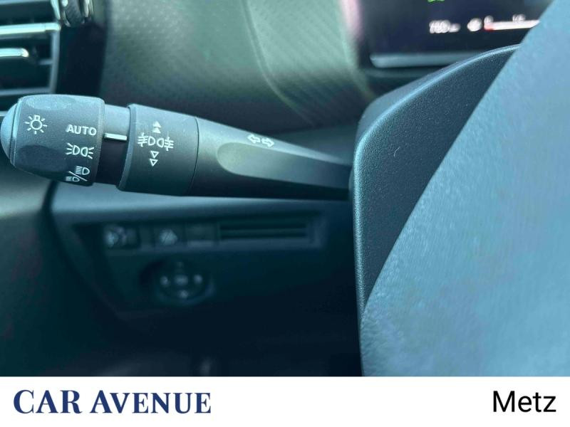 Used CITROEN C4 BlueHDi 130ch S&S C-Series EAT8 2023 Gris Acier (M) € 20890 in Metz