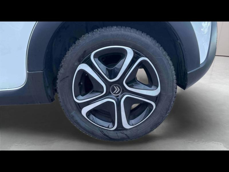 Used CITROEN C3 1.2 PureTech 83ch S&S Feel Pack 2021 Blanc Banquise (O) - Noir Onyx € 9190 in Metz