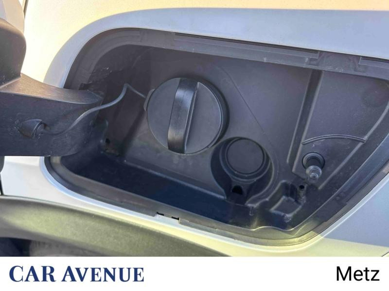 Occasion PEUGEOT 2008 1.2 PureTech 130ch S&S GT Line EAT8 7cv 2020 Blanc Nacré (N) 17590 € à Metz