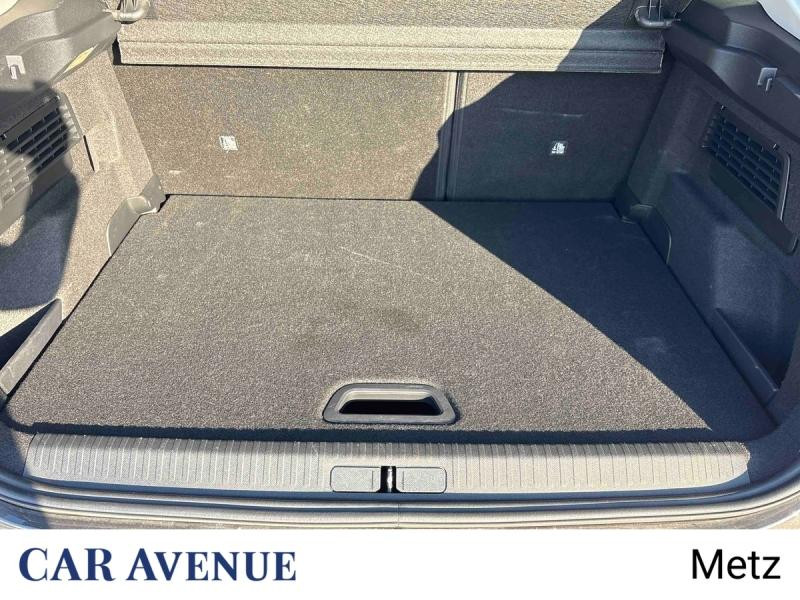 Used CITROEN C4 BlueHDi 130ch S&S C-Series EAT8 2023 Gris Acier (M) € 20890 in Metz