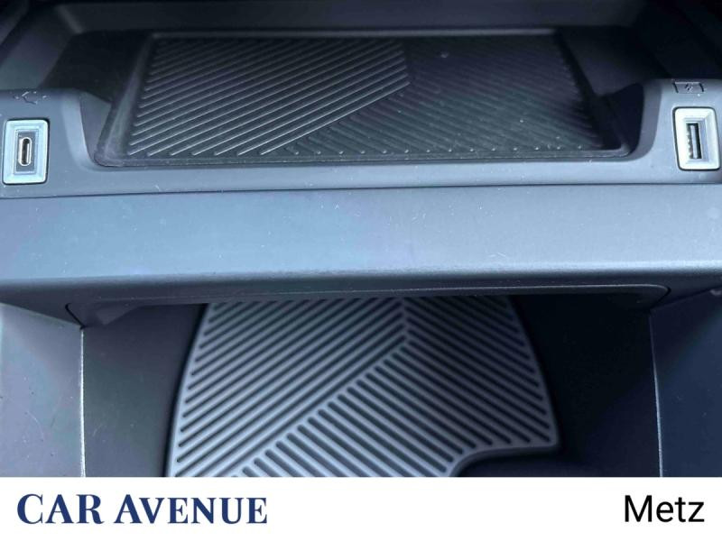 Used CITROEN C4 BlueHDi 130ch S&S C-Series EAT8 2023 Gris Acier (M) € 20890 in Metz