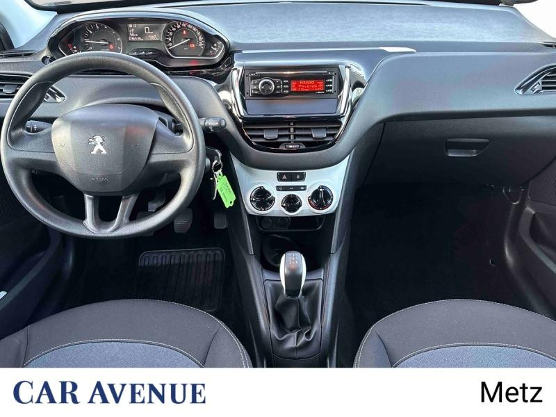 Used PEUGEOT 208 1.2 PureTech 68ch E6.c Like 5p 2018 Noir Perla Nera € 8190 in Metz