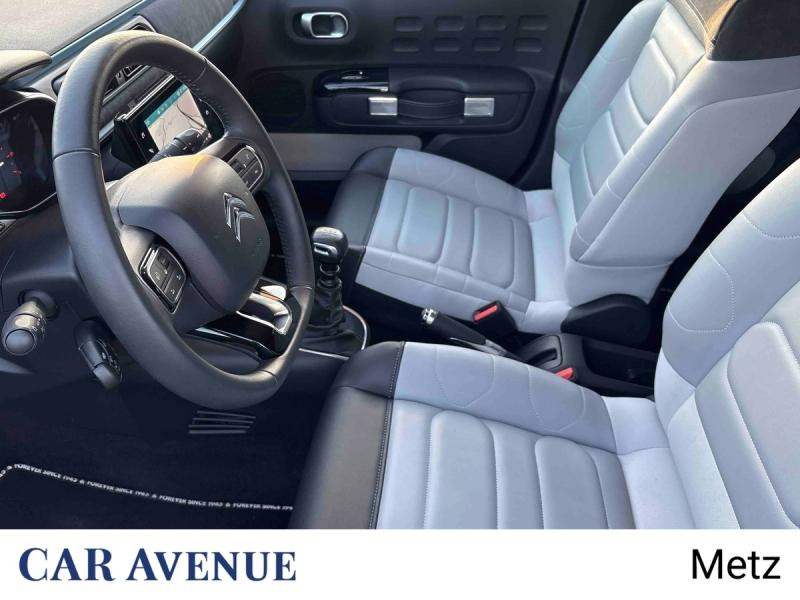 Used CITROEN C3 1.2 PureTech 110ch S&S ELLE 2022 Noir Perla Nera (N) - Blanc Opale € 13390 in Metz