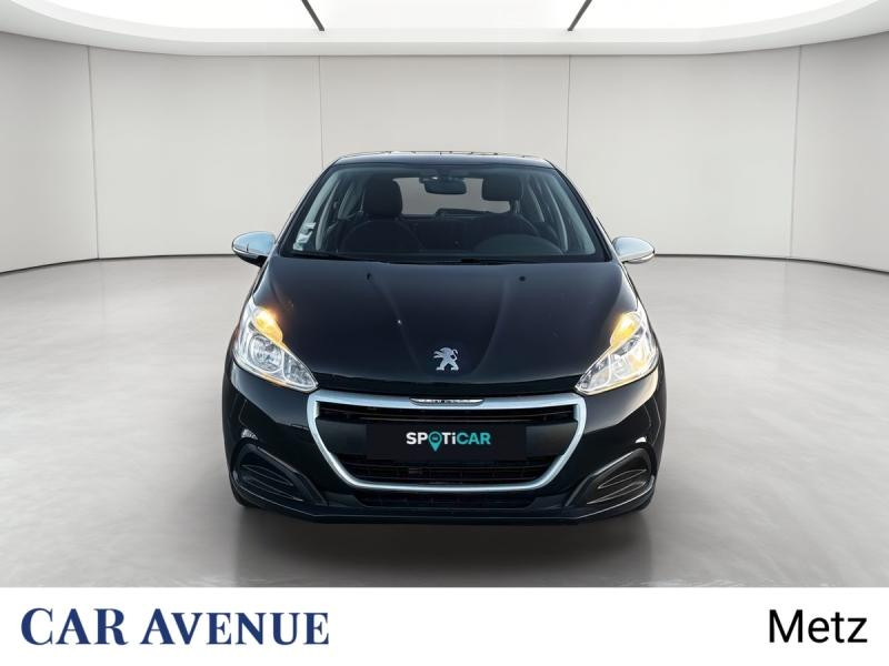 Used PEUGEOT 208 1.2 PureTech 68ch E6.c Like 5p 2018 Noir Perla Nera € 8190 in Metz