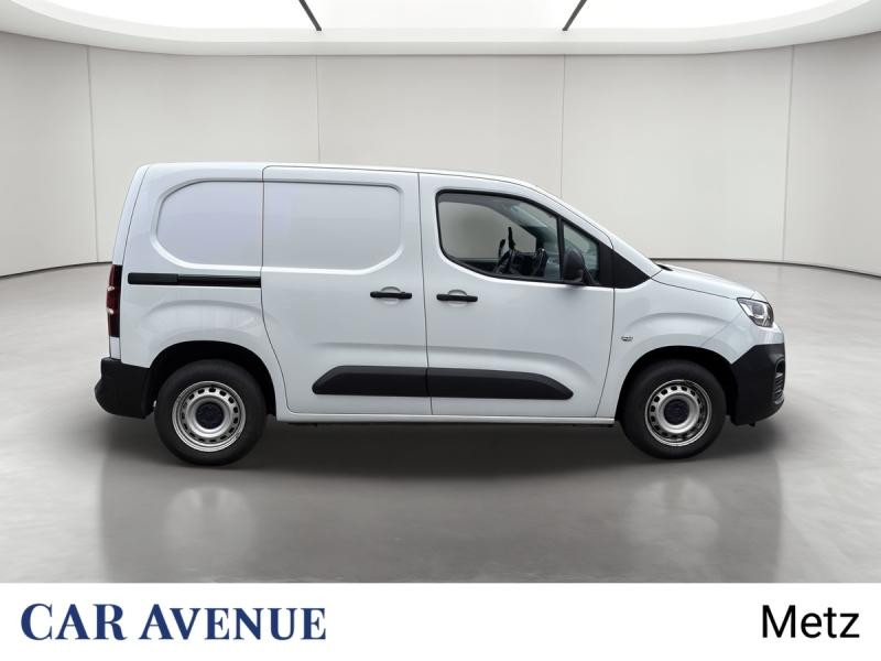 Used CITROEN Berlingo Van M 650kg BlueHDi 100ch S&S 2023 Blanc Icy € 18190 in Metz