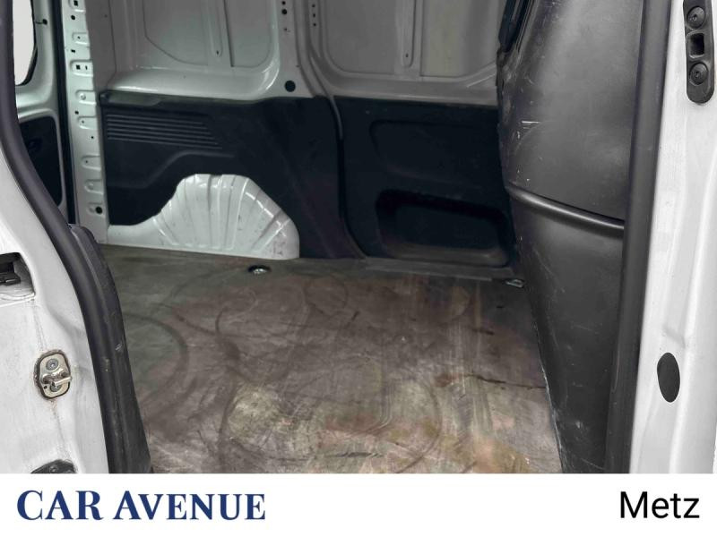 Used CITROEN Berlingo Van M 650kg BlueHDi 100ch S&S 2023 Blanc Icy € 18190 in Metz