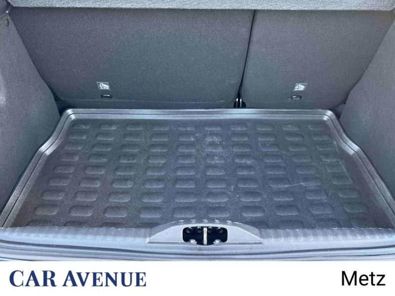 Used CITROEN C3 1.2 PureTech 110ch S&S ELLE 2022 Noir Perla Nera (N) - Blanc Opale € 13390 in Metz