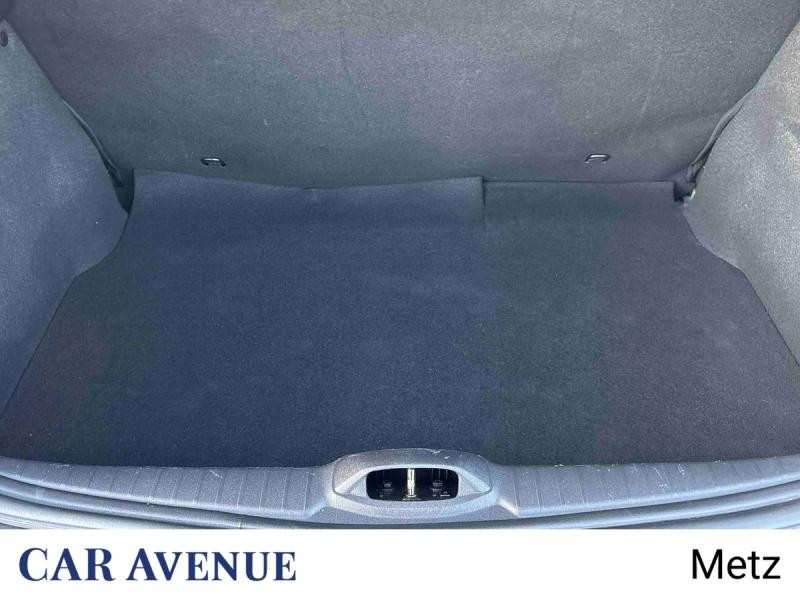 Used PEUGEOT 208 1.2 PureTech 68ch E6.c Like 5p 2018 Noir Perla Nera € 8190 in Metz