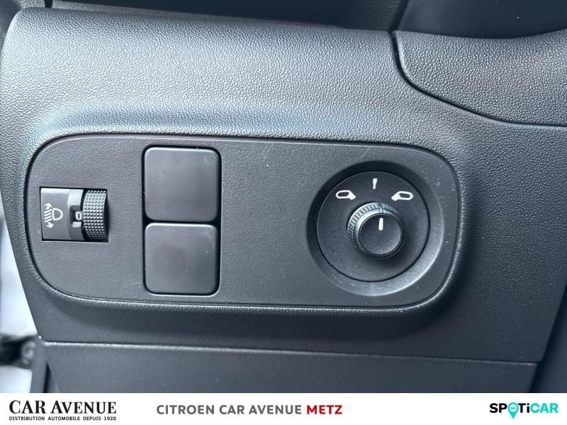 Used CITROEN C3 1.2 PureTech 83ch S&S Feel Pack 2022 Blanc Banquise (O) € 9090 in Metz