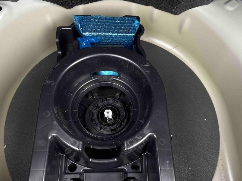 Used PEUGEOT 208 1.2 Hybrid 100ch Allure e-DCS6 2025 Blanc Banquise (O) € 21440 in Metz