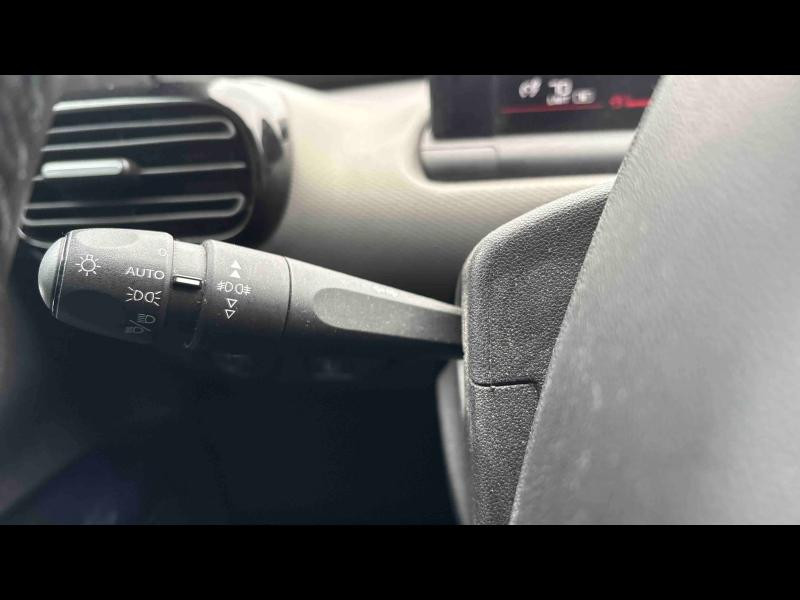 Used CITROEN C4 Cactus BlueHDi 100ch S&S C-Series E6.d 2020 Gris Acier (M) € 10840 in Metz