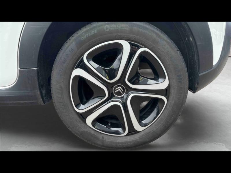 Occasion CITROEN C3 1.2 PureTech 83ch S&S Feel Pack 2022 Blanc Banquise (O) 9990 € à Metz
