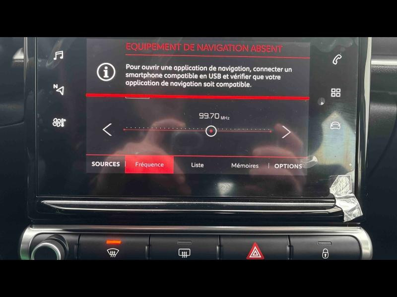 Used CITROEN C3 1.2 PureTech 83ch S&S C-Series 123g 2023 Blanc Banquise (O) - Noir Perla Nera € 10590 in Metz