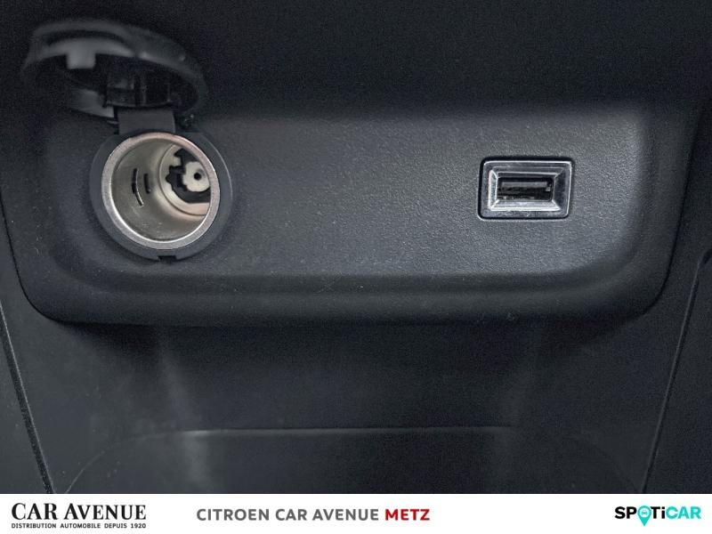 Used CITROEN C3 1.2 PureTech 110ch S&S C-Series 120-121g 2023 Noir Perla Nera (N) € 10590 in Metz