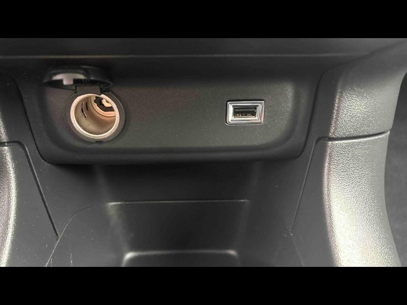 Used CITROEN C3 1.2 PureTech 110ch S&S Feel Pack 120-121g 2022 Gris Platinium (M) - Blanc Opale € 10490 in Metz