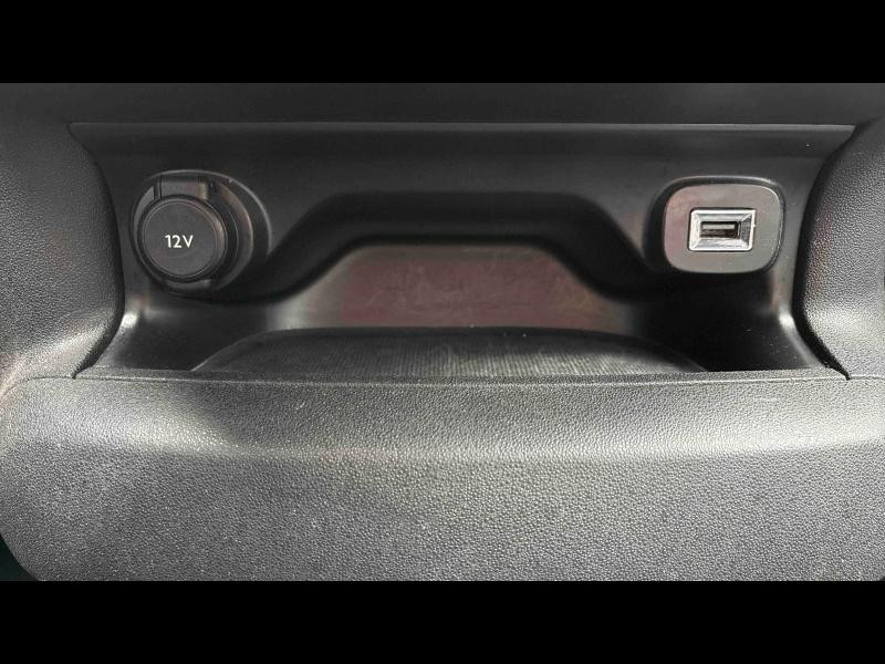 Used CITROEN C4 Cactus BlueHDi 100ch S&S C-Series E6.d 2020 Gris Acier (M) € 10840 in Metz