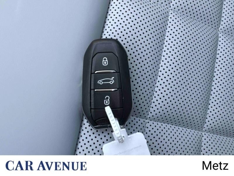 Used CITROEN C5 Aircross 1.6 Hybride rechargeable 195ch MAX boite automatique 2025 Blanc Okénite (M) € 47900 in Metz