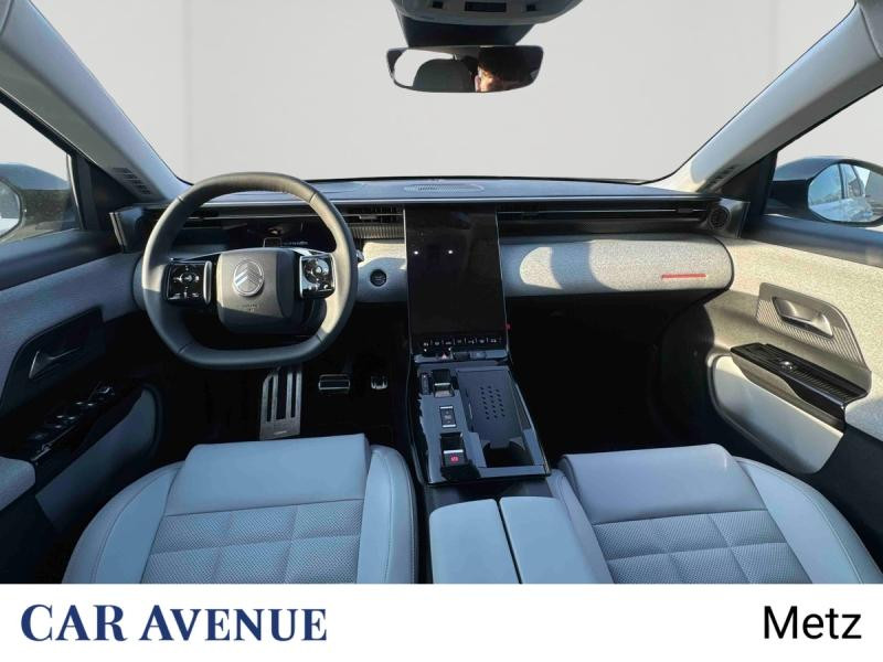 Used CITROEN C5 Aircross 1.6 Hybride rechargeable 195ch MAX boite automatique 2025 Blanc Okénite (M) € 47900 in Metz
