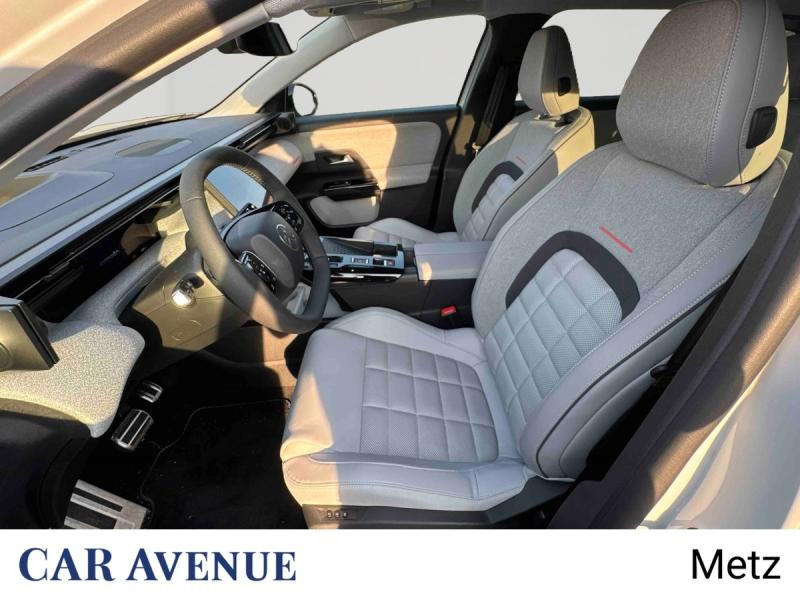 Used CITROEN C5 Aircross 1.6 Hybride rechargeable 195ch MAX boite automatique 2025 Blanc Okénite (M) € 47900 in Metz