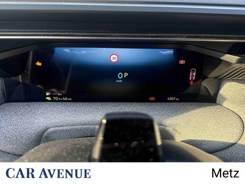 Used CITROEN C5 Aircross 1.6 Hybride rechargeable 195ch MAX boite automatique 2025 Blanc Okénite (M) € 47900 in Metz