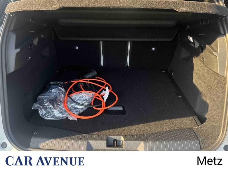 Used CITROEN C5 Aircross 1.6 Hybride rechargeable 195ch MAX boite automatique 2025 Blanc Okénite (M) € 47900 in Metz