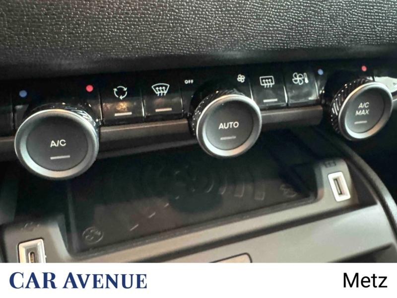 Used CITROEN C4 1.2 Hybride 145ch S&S MAX Automatique 2025 Blanc Okénite (M) € 34800 in Metz