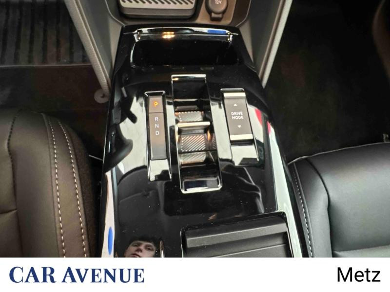 Used CITROEN C4 1.2 Hybride 145ch S&S MAX Automatique 2025 Blanc Okénite (M) € 34800 in Metz