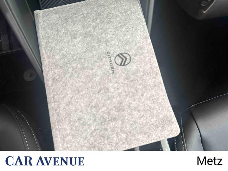 Used CITROEN C4 1.2 Hybride 145ch S&S MAX Automatique 2025 Blanc Okénite (M) € 34800 in Metz