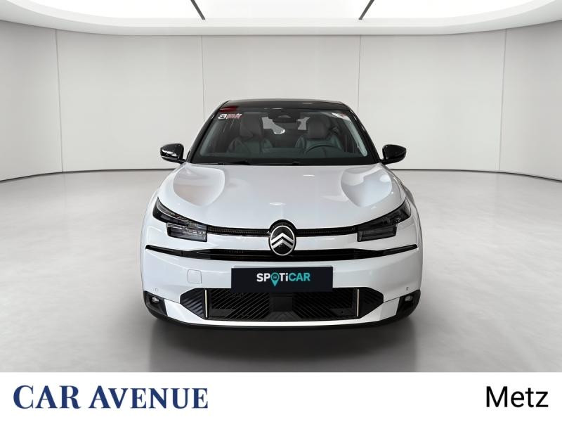 Used CITROEN C4 1.2 Hybride 145ch S&S MAX Automatique 2025 Blanc Okénite (M) € 34800 in Metz