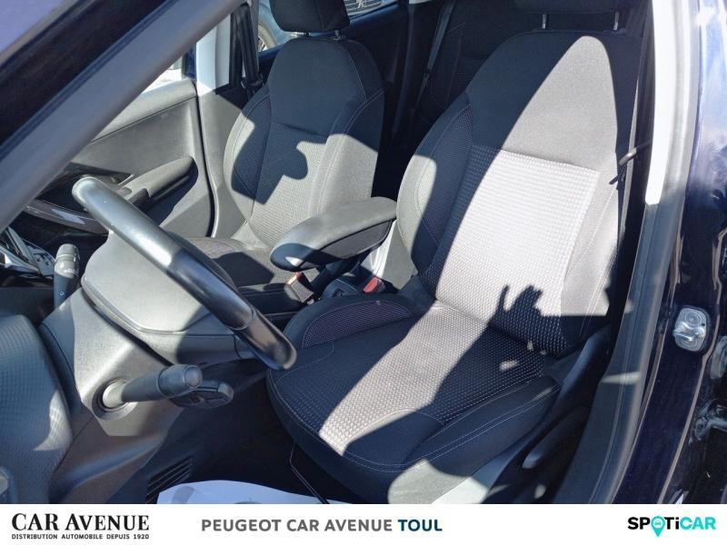 Occasion PEUGEOT 208 1.2 PureTech 82ch Tech Edition 5p 2018 Dark Blue 8890 € à Toul