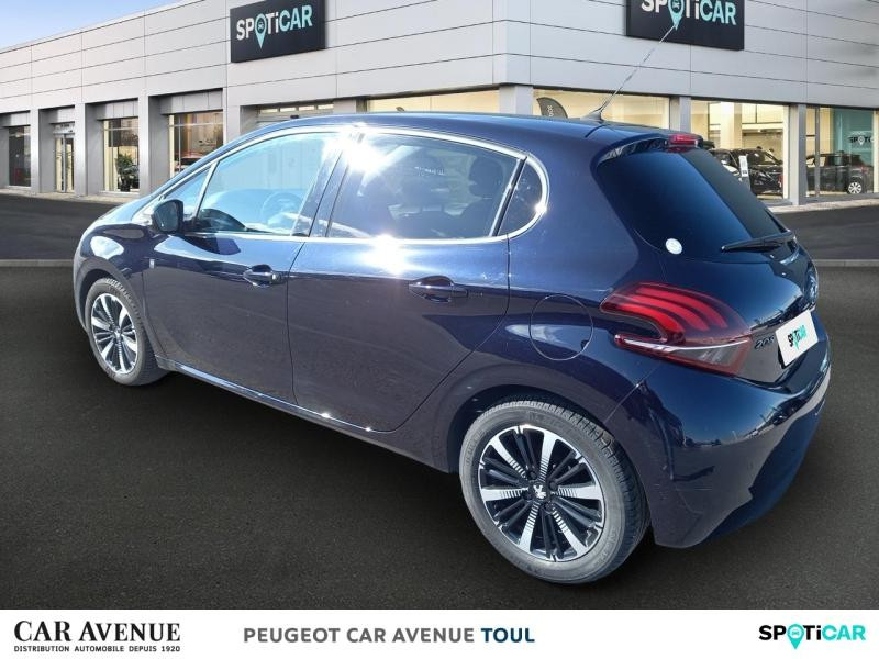 Occasion PEUGEOT 208 1.2 PureTech 82ch Tech Edition 5p 2018 Dark Blue 8890 € à Toul