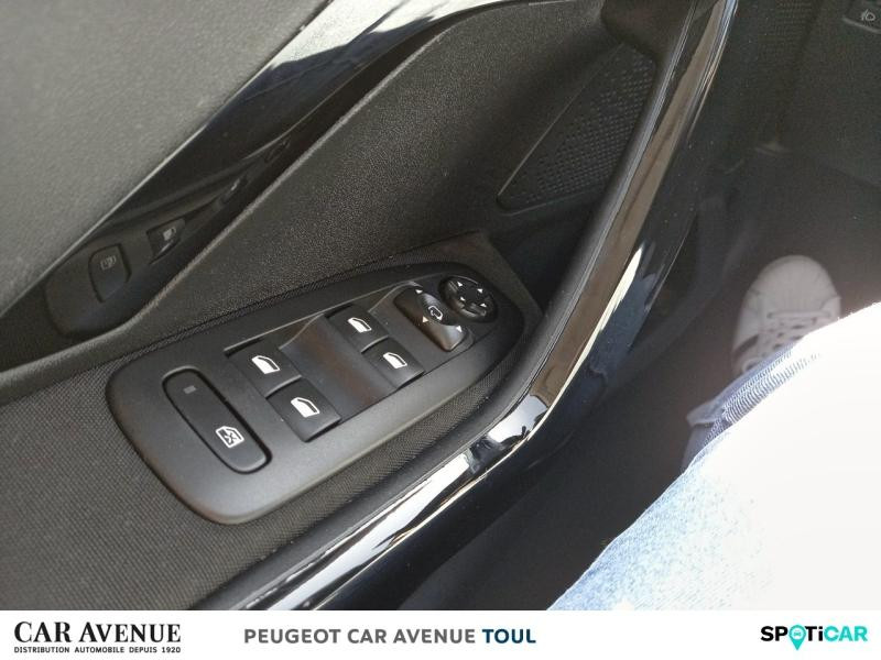Occasion PEUGEOT 208 1.2 PureTech 82ch Tech Edition 5p 2018 Dark Blue 8890 € à Toul