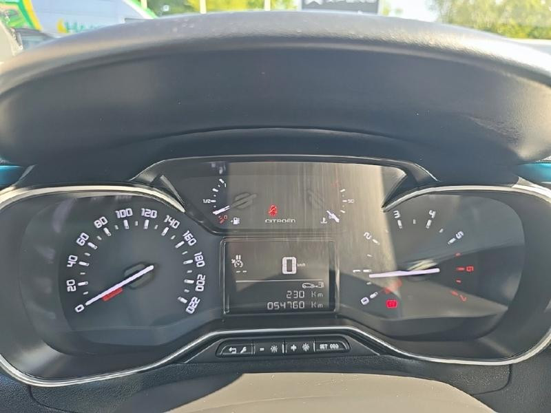 Occasion CITROEN C3 1.5 BlueHDi 100ch S&S Feel Pack E6.d 2023 Blanc Banquise (O) - Rouge Aden 12990 € à Toul